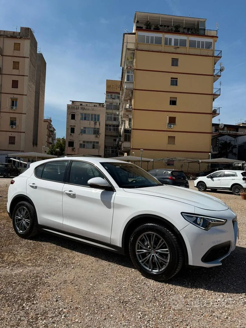 Alfa Romeo Stelvio 2020 photo 2