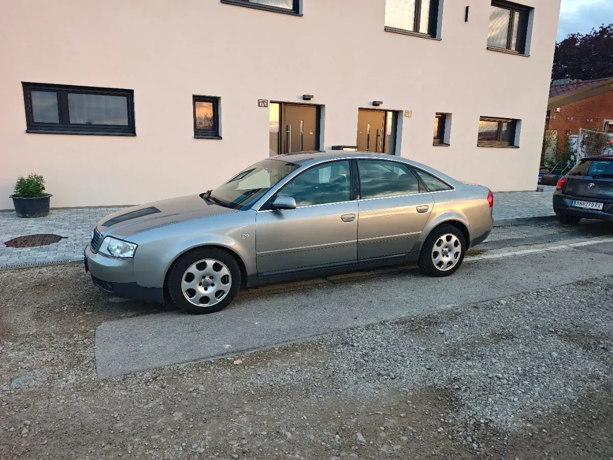 Audi A6 2003 photo 2