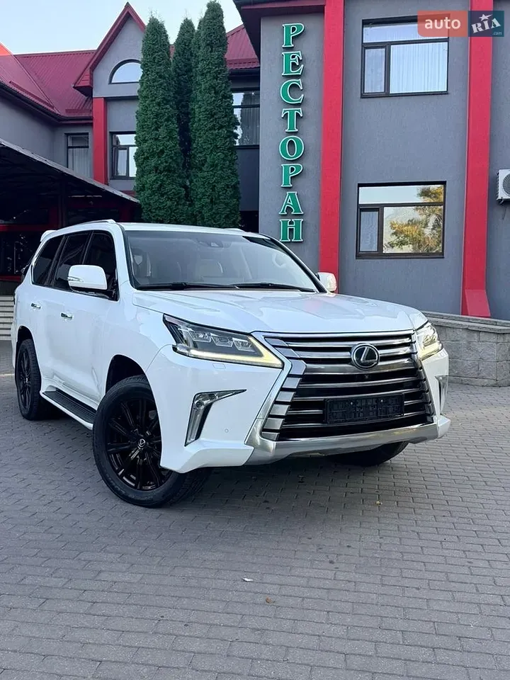 Lexus Lx 2017 photo 2
