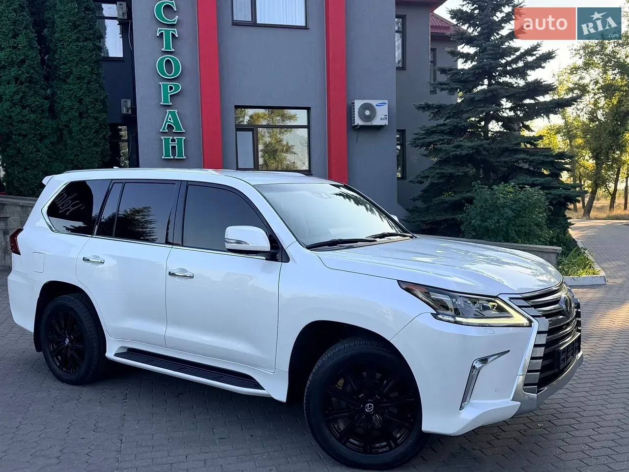 Lexus Lx 2017 photo 5