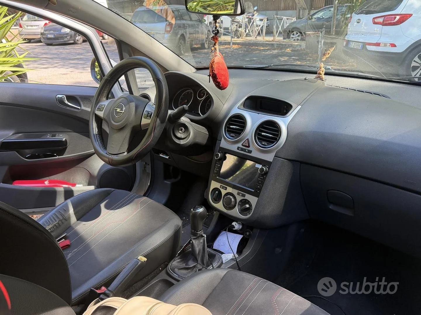 Opel Corsa 2012 photo 4