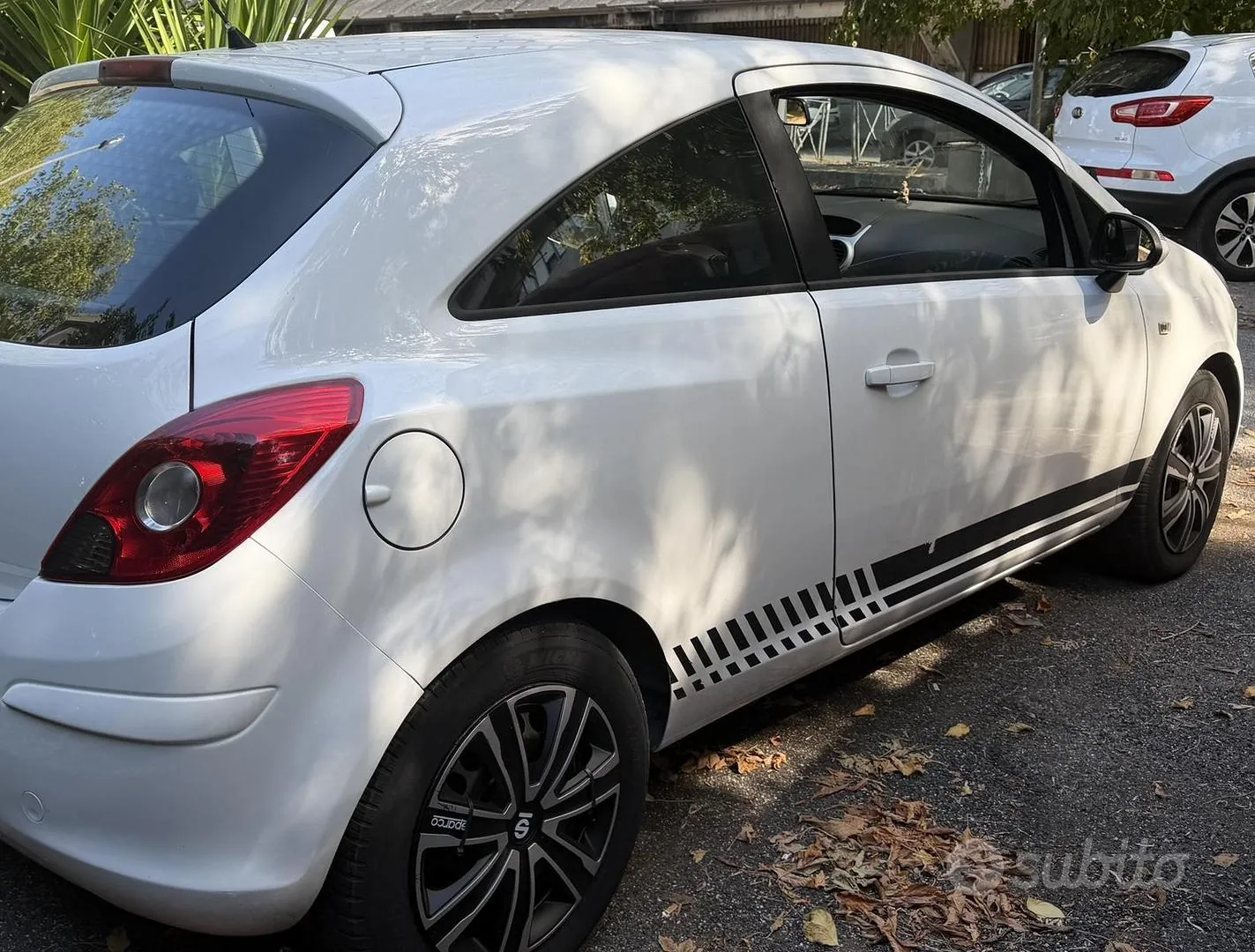 Opel Corsa 2012 photo 2