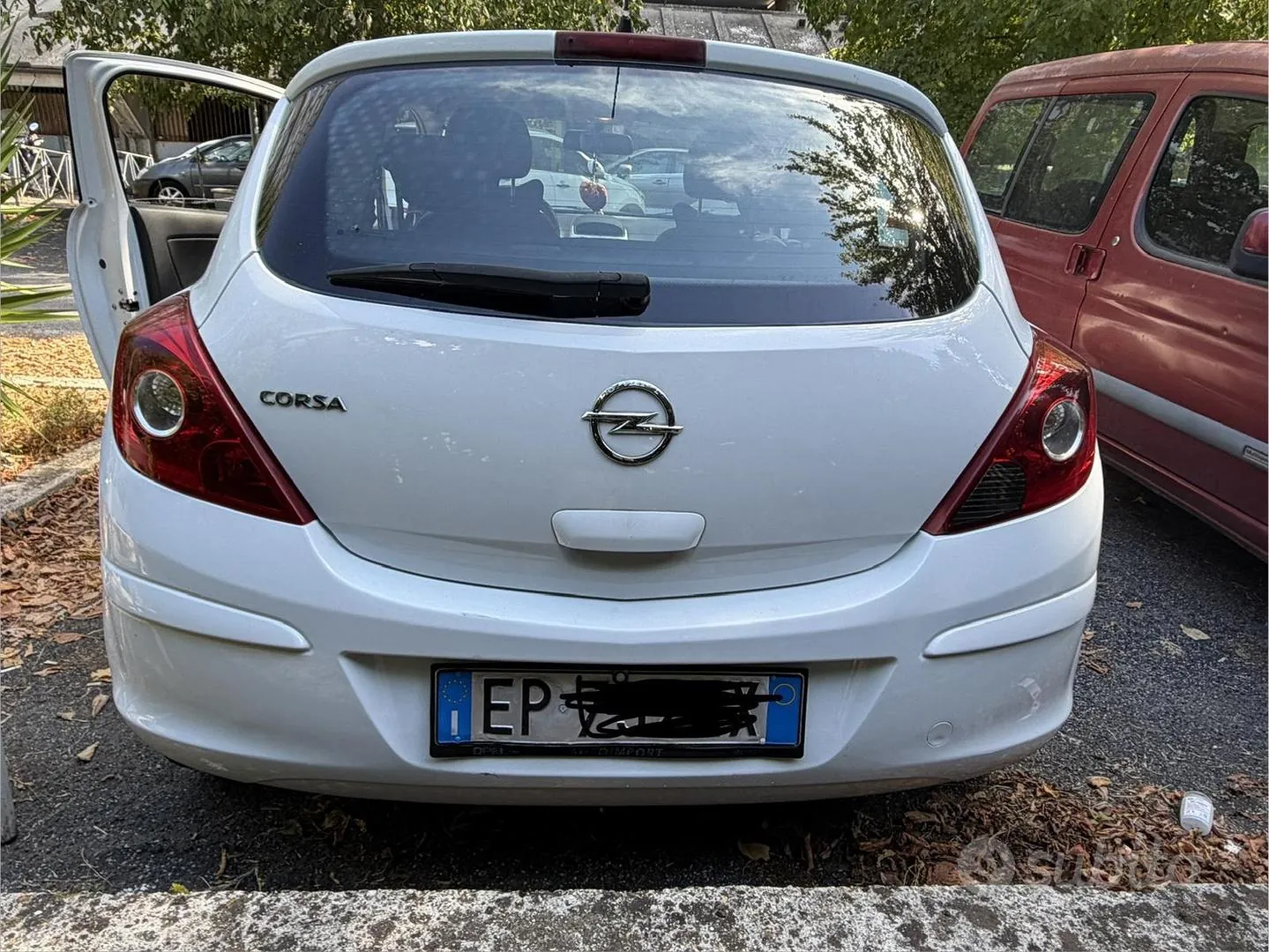 Opel Corsa 2012 photo 3