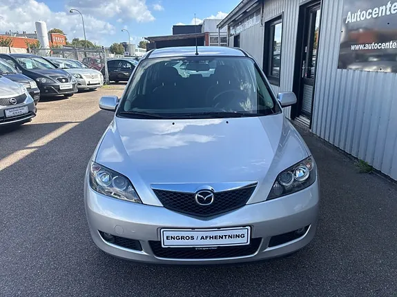 Mazda 2 2007 photo 5