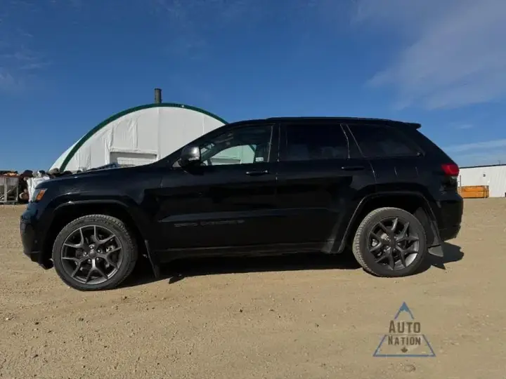 Jeep Grand Cherokee 2021 photo 2