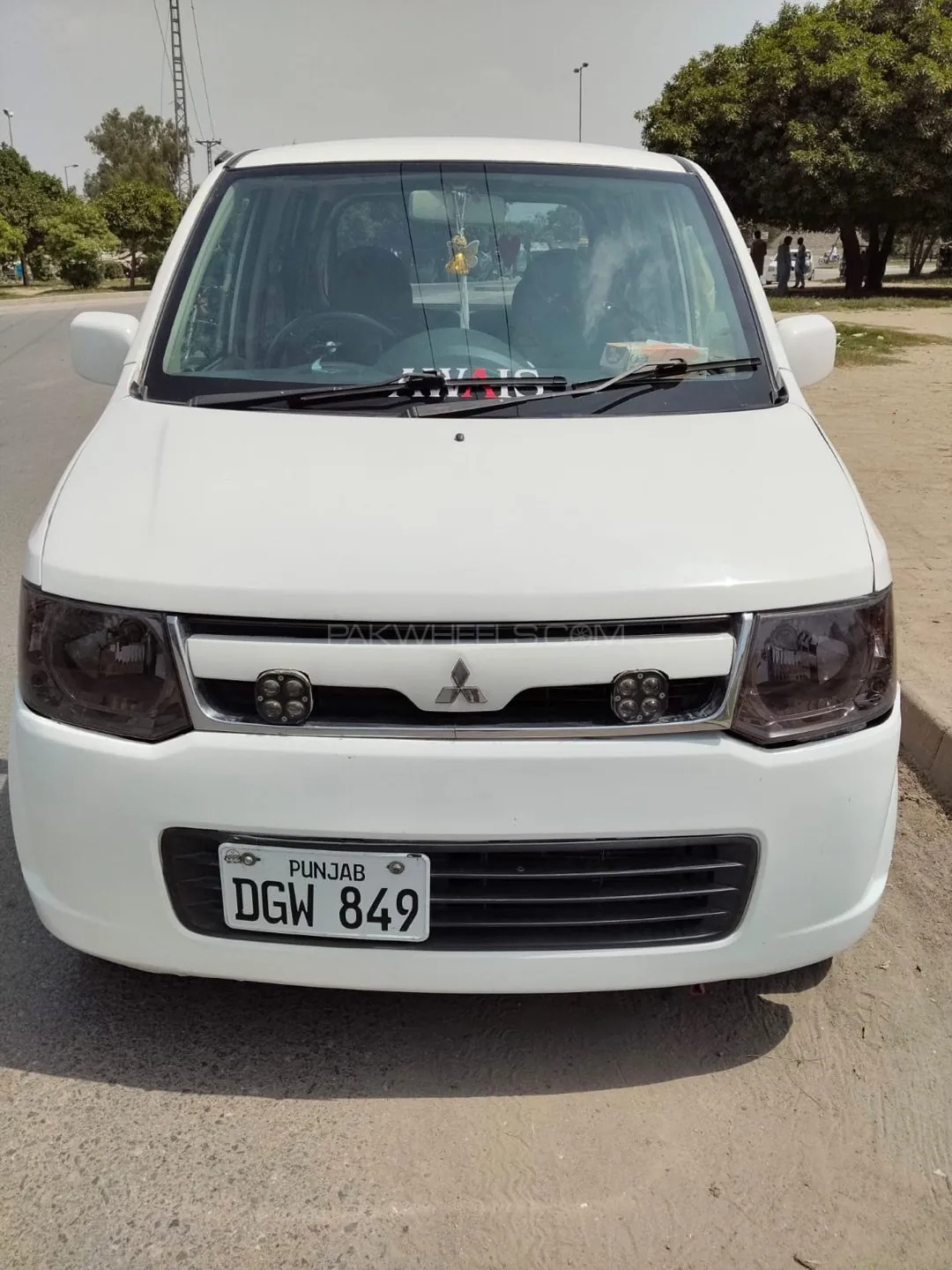 Mitsubishi Ek Wagon