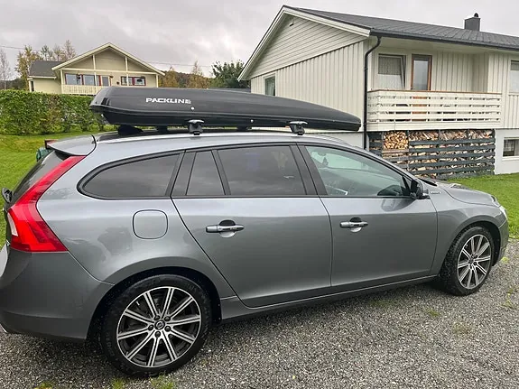 Volvo V60 2017 photo 2