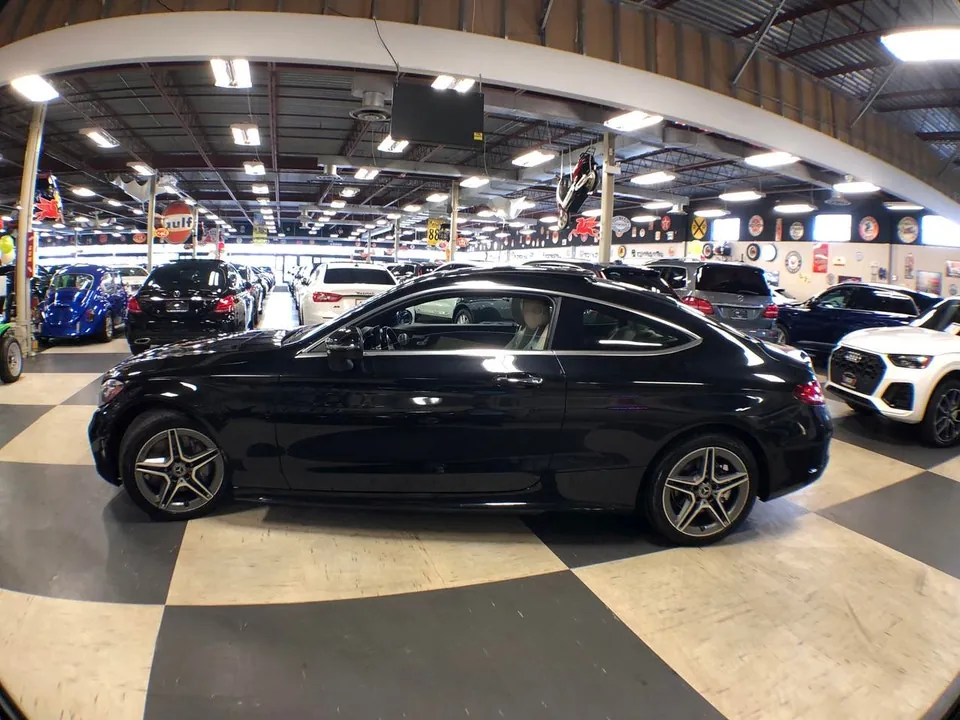 Mercedes-Benz C-Class 2019 photo 4