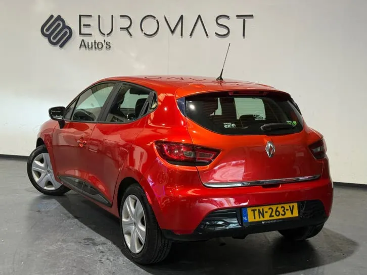 Renault Clio 2015 photo 3