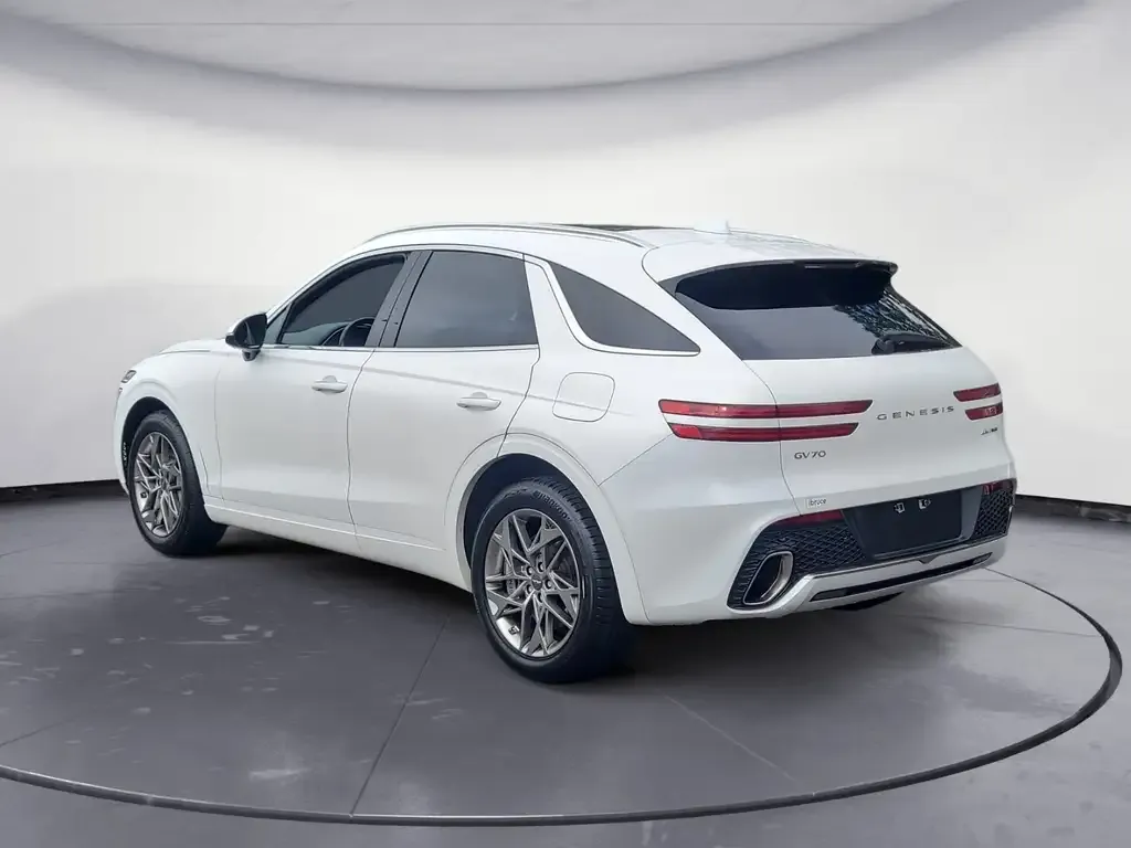 Genesis Gv70 2025 photo 3