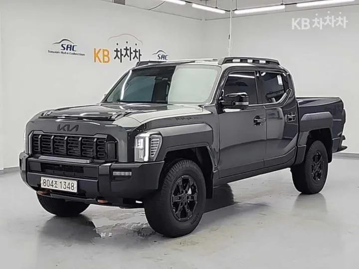 Kia Tasman