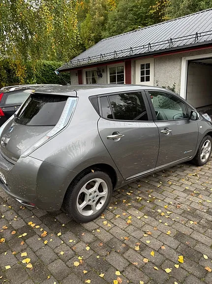 Nissan Leaf 2014 photo 3