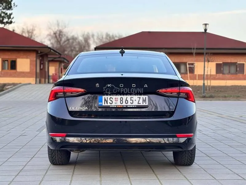 Skoda Octavia 2022 photo 3