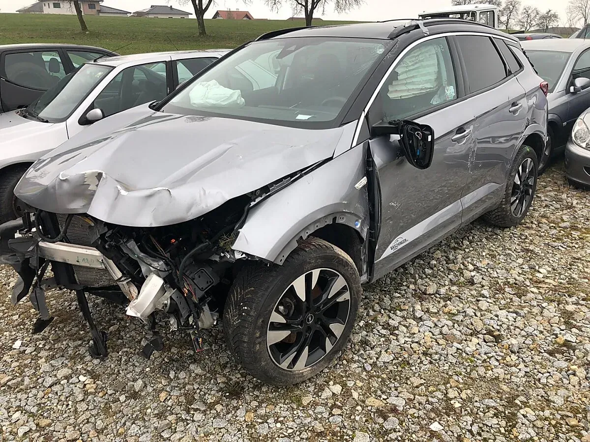 Opel Grandland 2022 photo 2