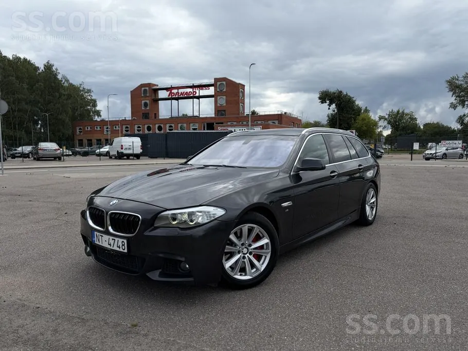 BMW 530