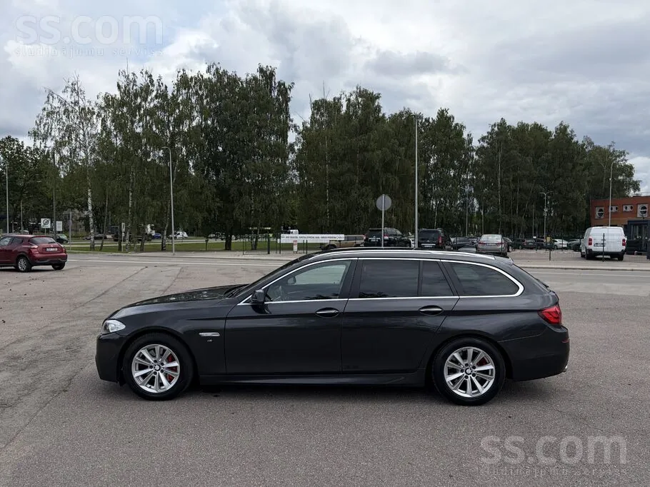 BMW 530 2011 photo 3