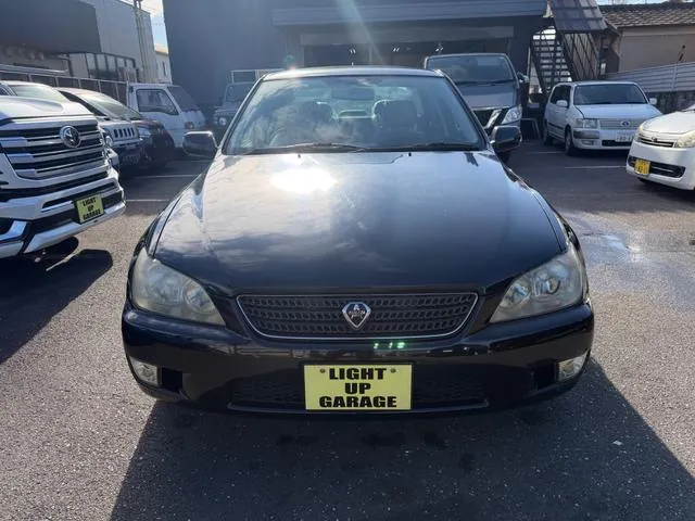 Toyota Altezza 2003 photo 2