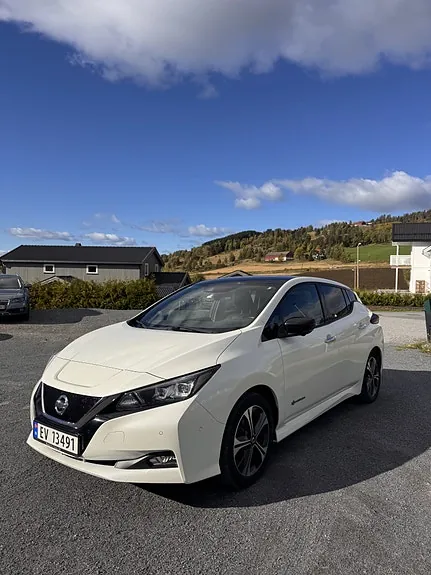 Nissan Leaf 2018 photo 3