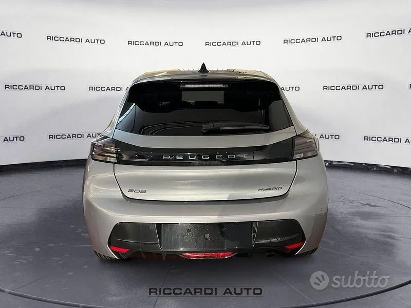 Peugeot 208 2026 photo 5