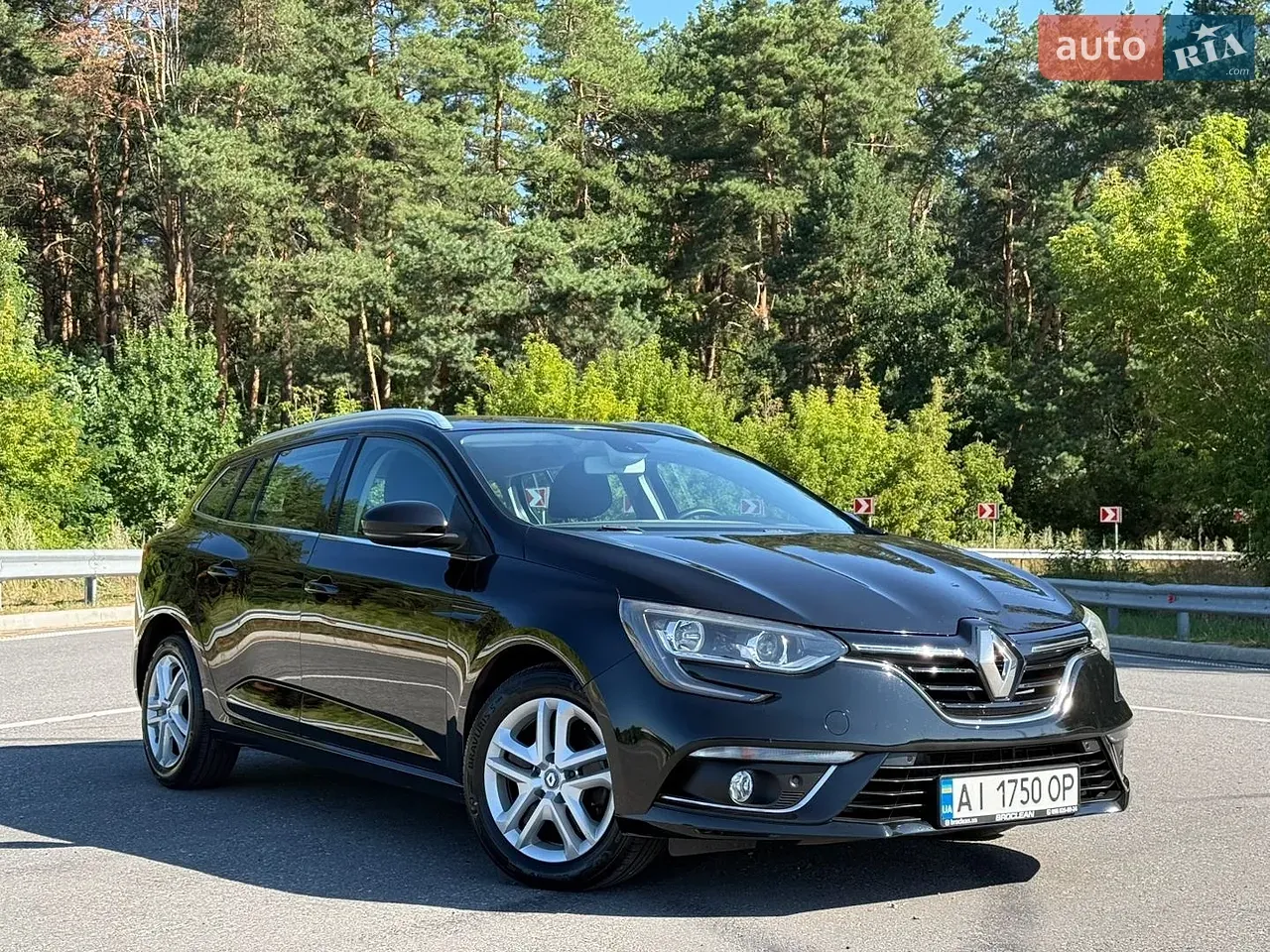 Renault Megane 2016 photo 2
