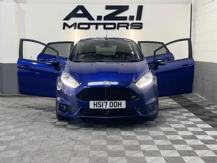 Ford Fiesta 2017 photo 2