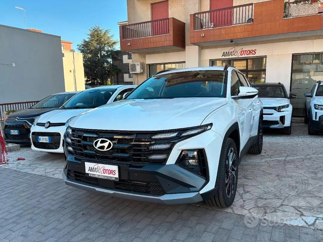 Hyundai Tucson photo 2