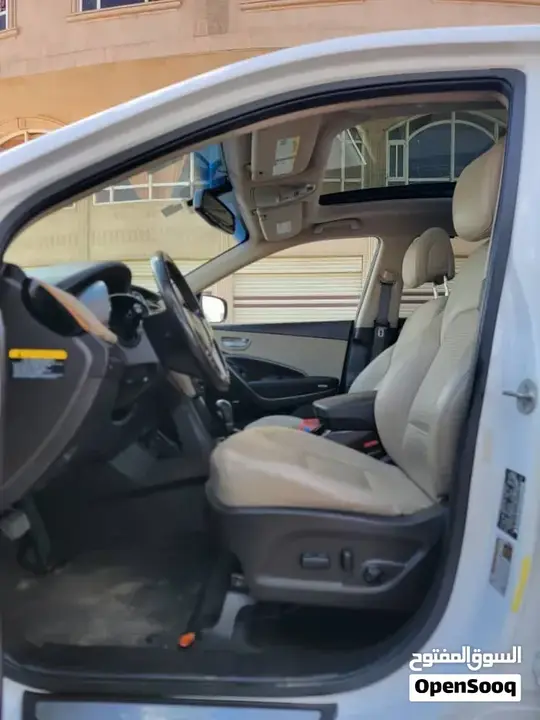 Hyundai Santa Fe 2013 photo 2