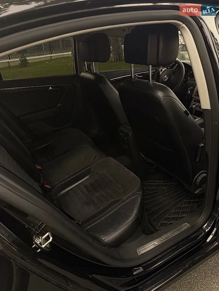 Volkswagen Passat 2011 photo 4