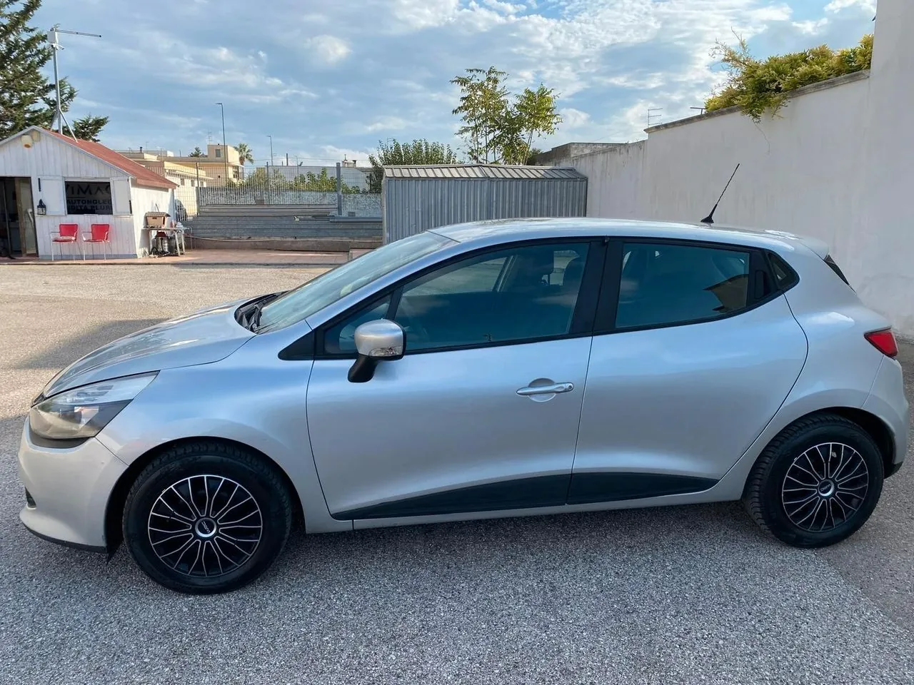Renault Clio 2014 photo 4