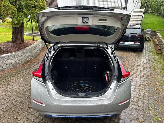 Nissan Leaf 2018 photo 4