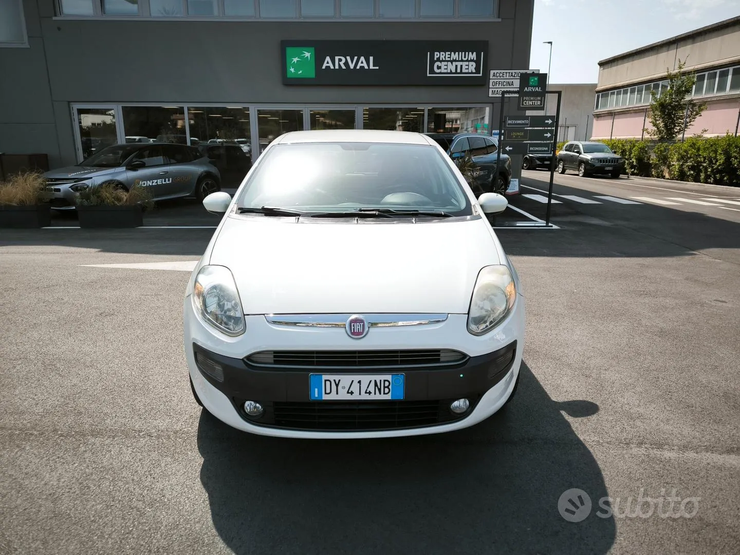 Fiat Punto Evo 2009 photo 2