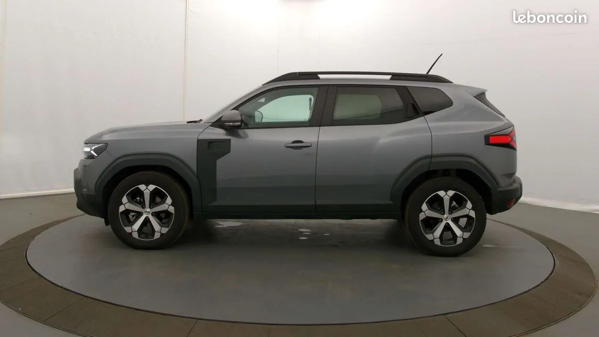 Dacia Duster 2024 photo 4