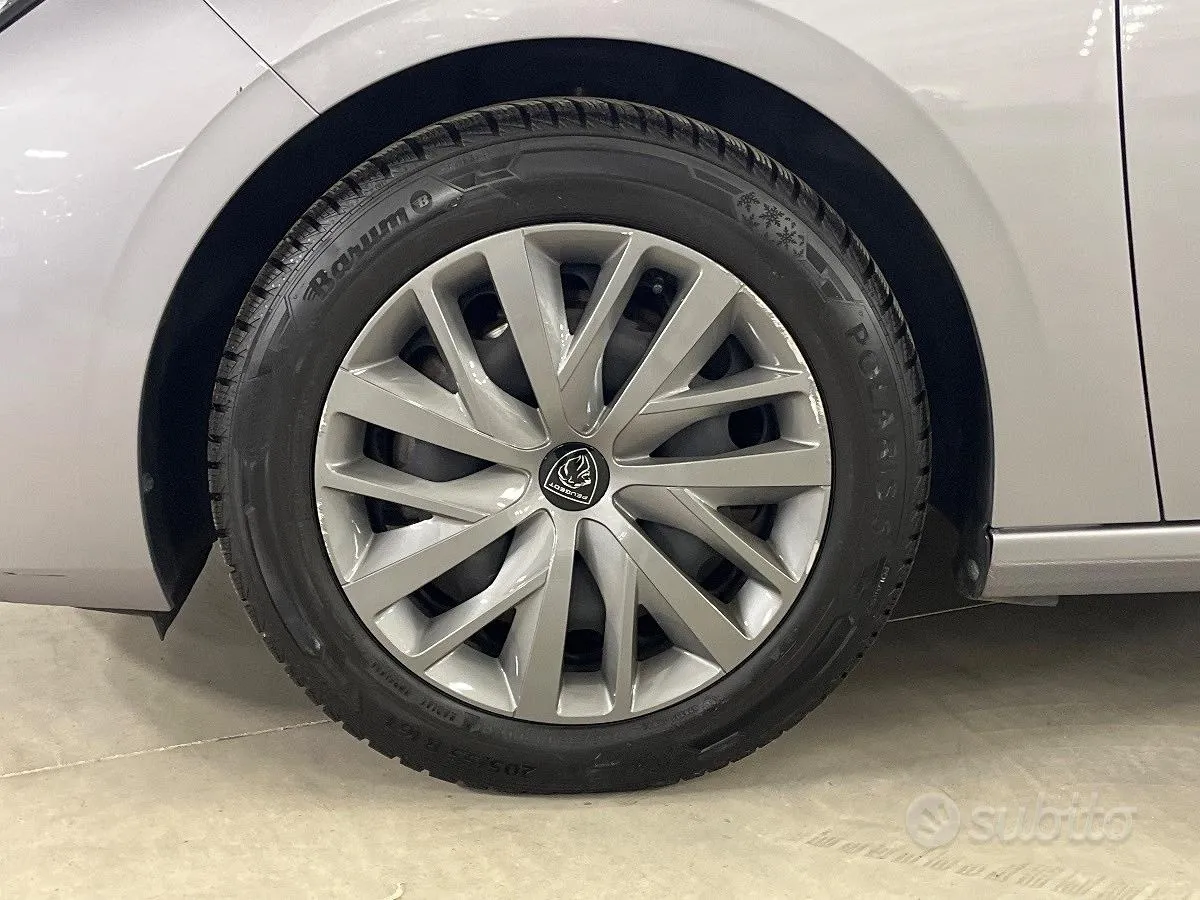 Peugeot 308 2023 photo 5