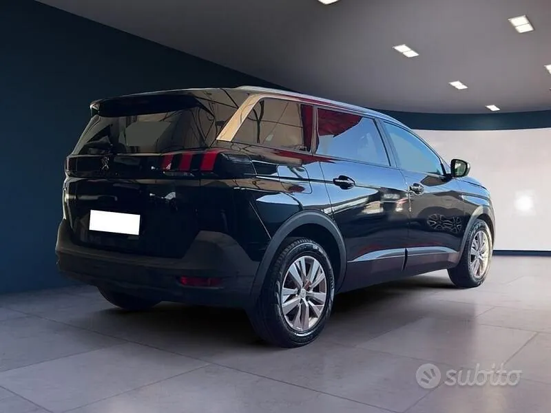 Peugeot 5008 2020 photo 4