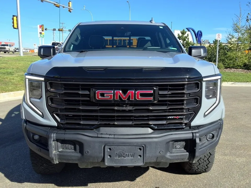 GMC Sierra 1500 2024 photo 2