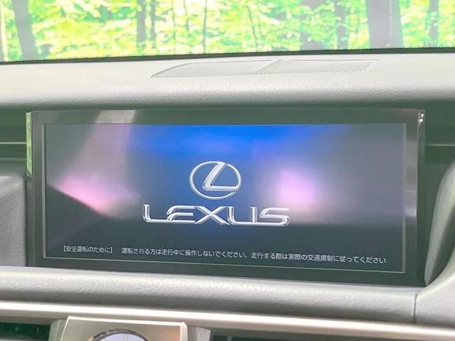 Lexus Is300 2017 photo 3