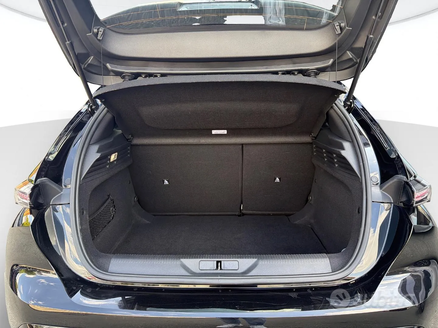 Peugeot 308 2025 photo 4