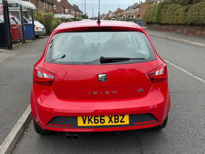 Seat Ibiza 2016 photo 5