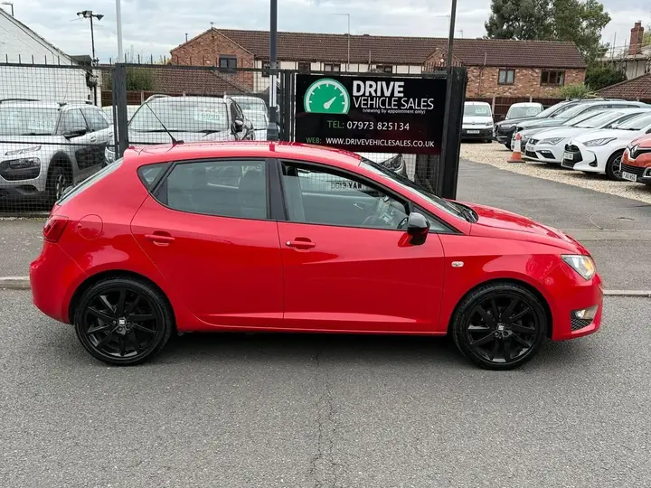 Seat Ibiza 2016 photo 3