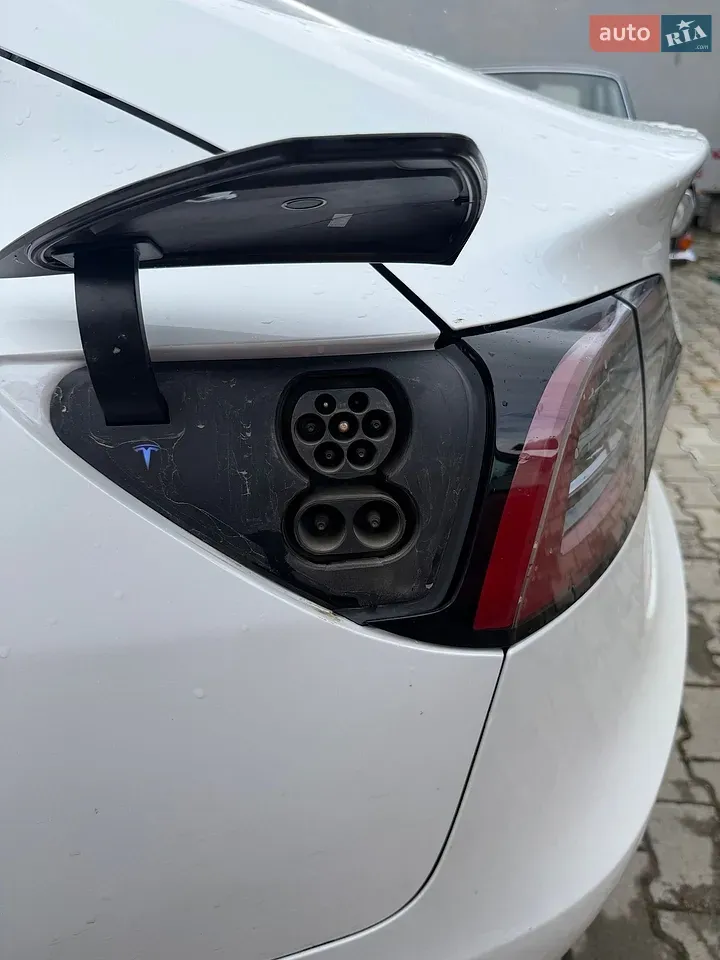 Tesla Model 3 2019 photo 5