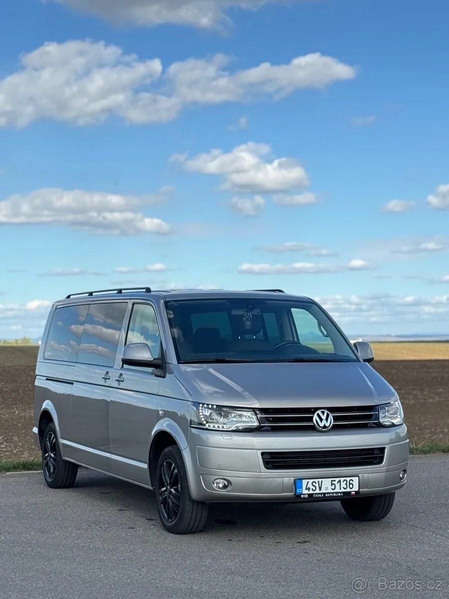 Volkswagen Multivan 2014 photo 2