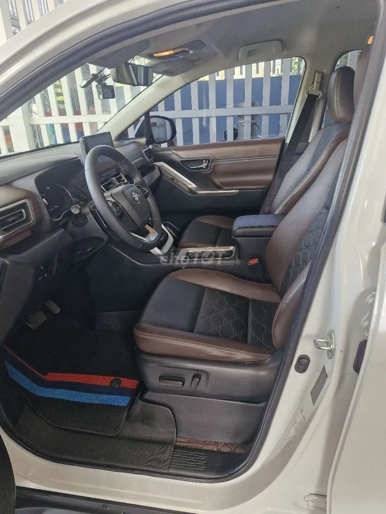 Toyota Innova Cross 2024 photo 4