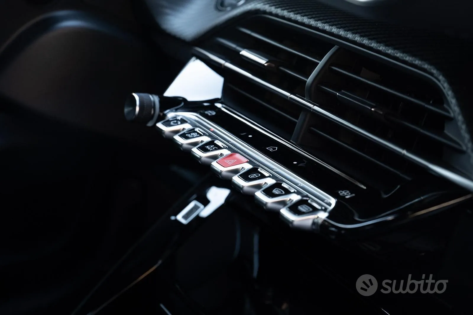 Peugeot 208 2024 photo 4