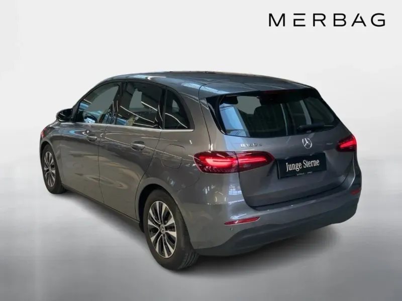 Mercedes-Benz B-Class 2024 photo 2