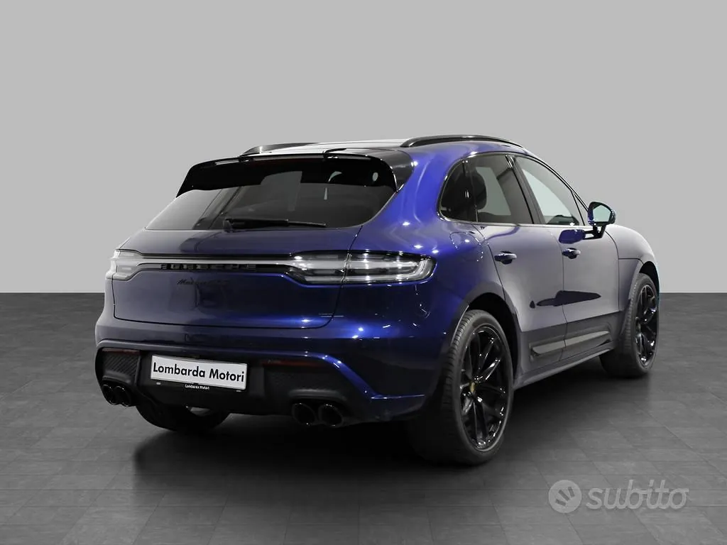 Porsche Macan 2023 photo 2