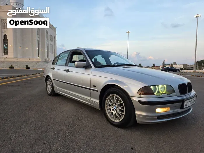 BMW 3 Series 2002 photo 2