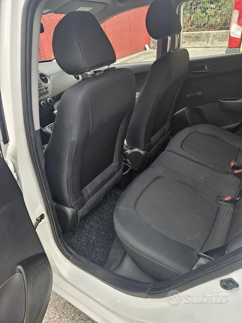 Hyundai I10 2017 photo 5