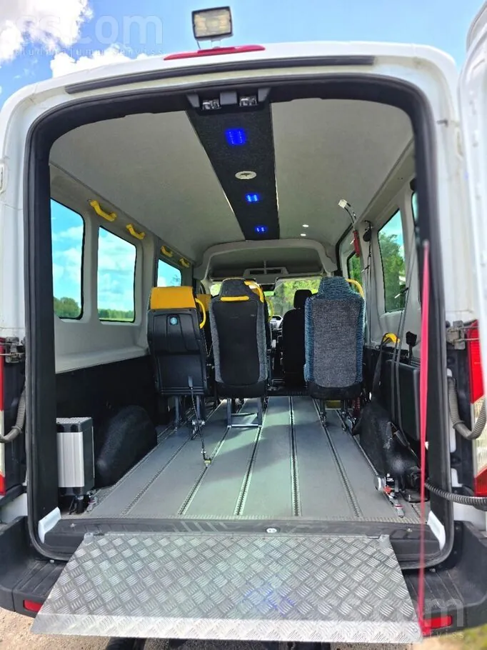 Ford Transit 2015 photo 4