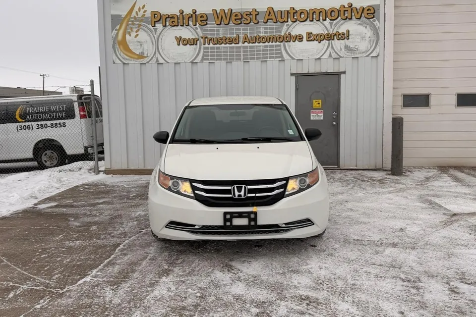 Honda Odyssey 2017 photo 2