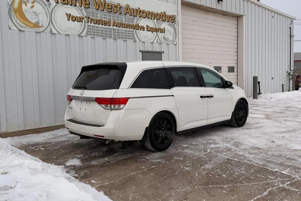 Honda Odyssey 2017 photo 5